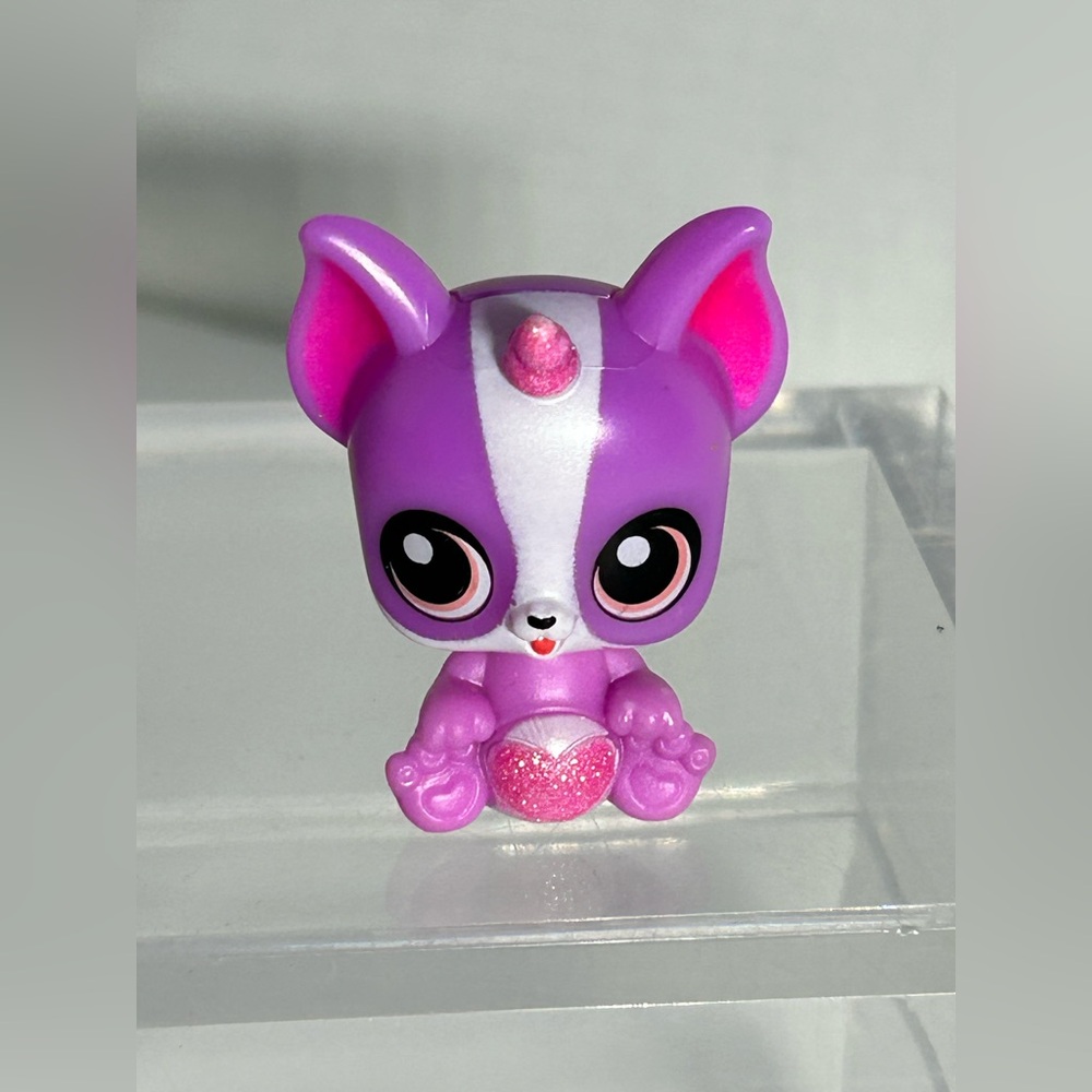 Zuru Rainbocorns Pocket Puppycorn miniature figure from series 1